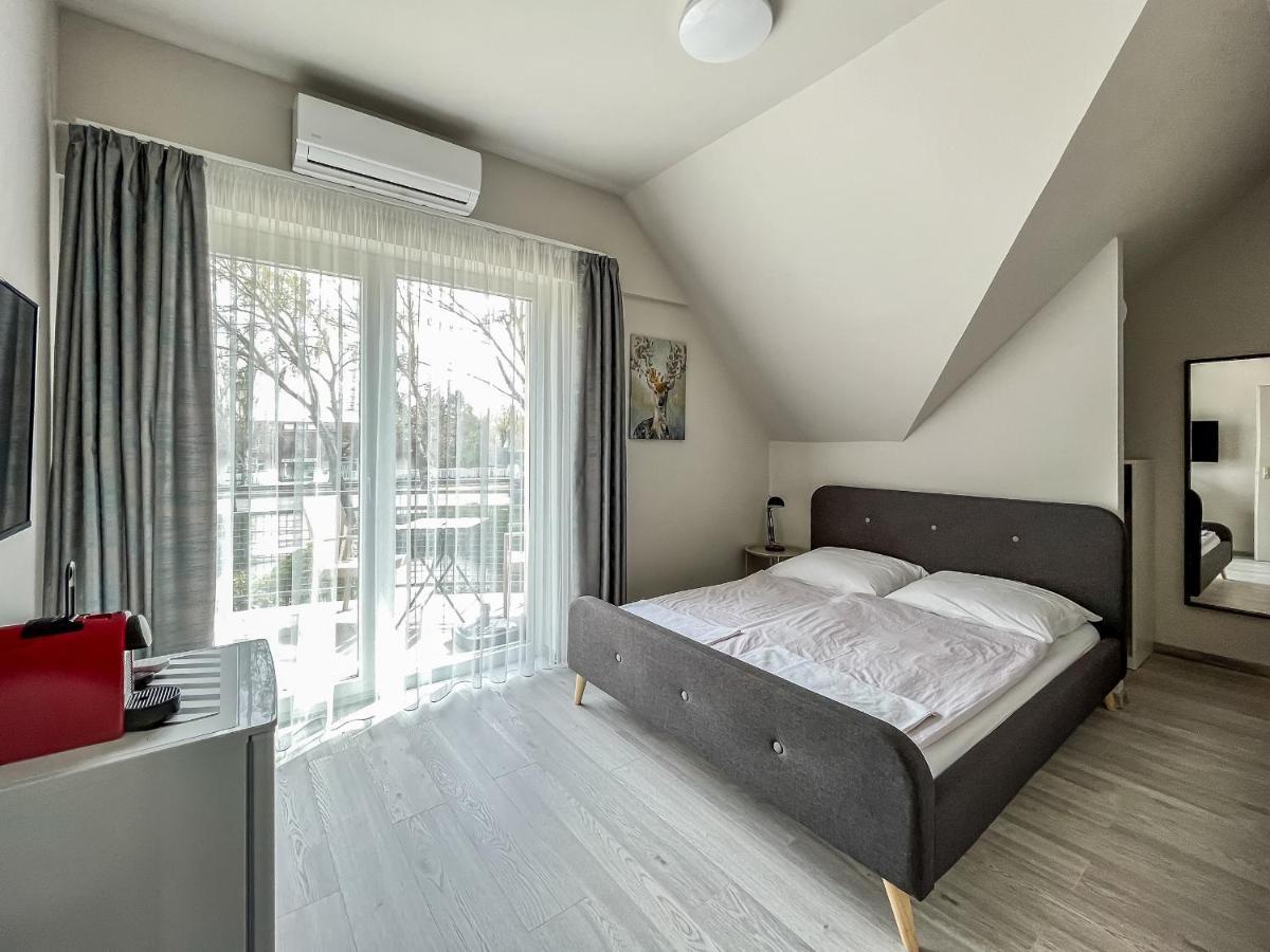 Villa 21 Boutique Rooms Балатональмаді Екстер'єр фото
